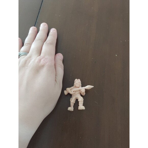 Vtg Jakks Pacific SLUG S.L.U.G. Zombies Mini Figure Series 2 Captain Payback  2” - Picture 6 of 6